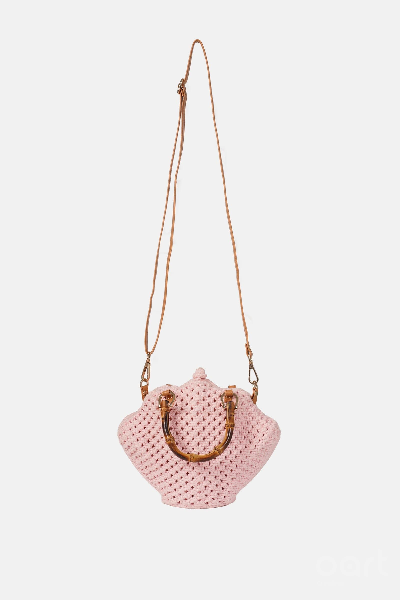 The F.B.G — Fashion Product Photography (Frame 4)