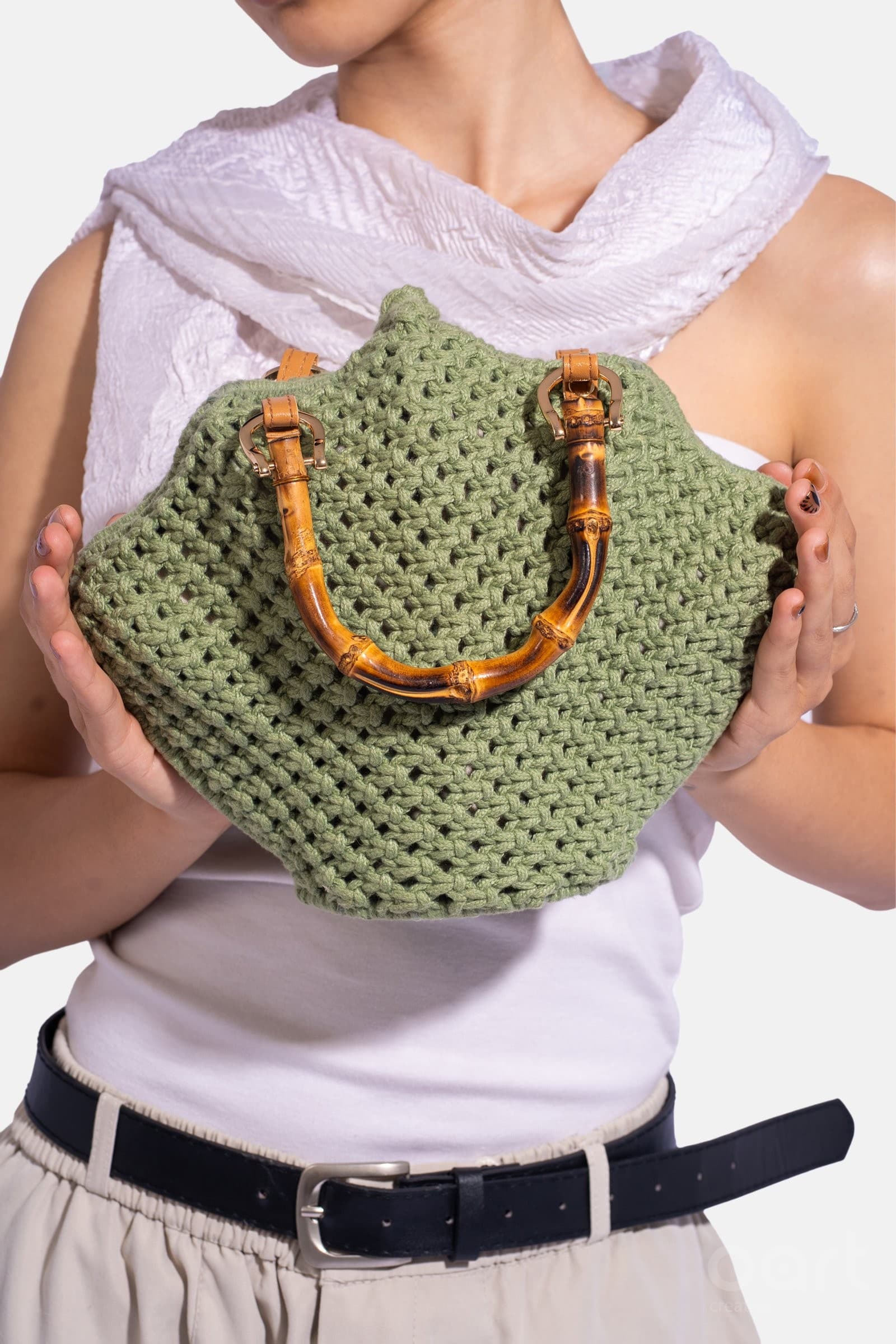 The F.B.G — Fashion Product Photography (Frame 6)
