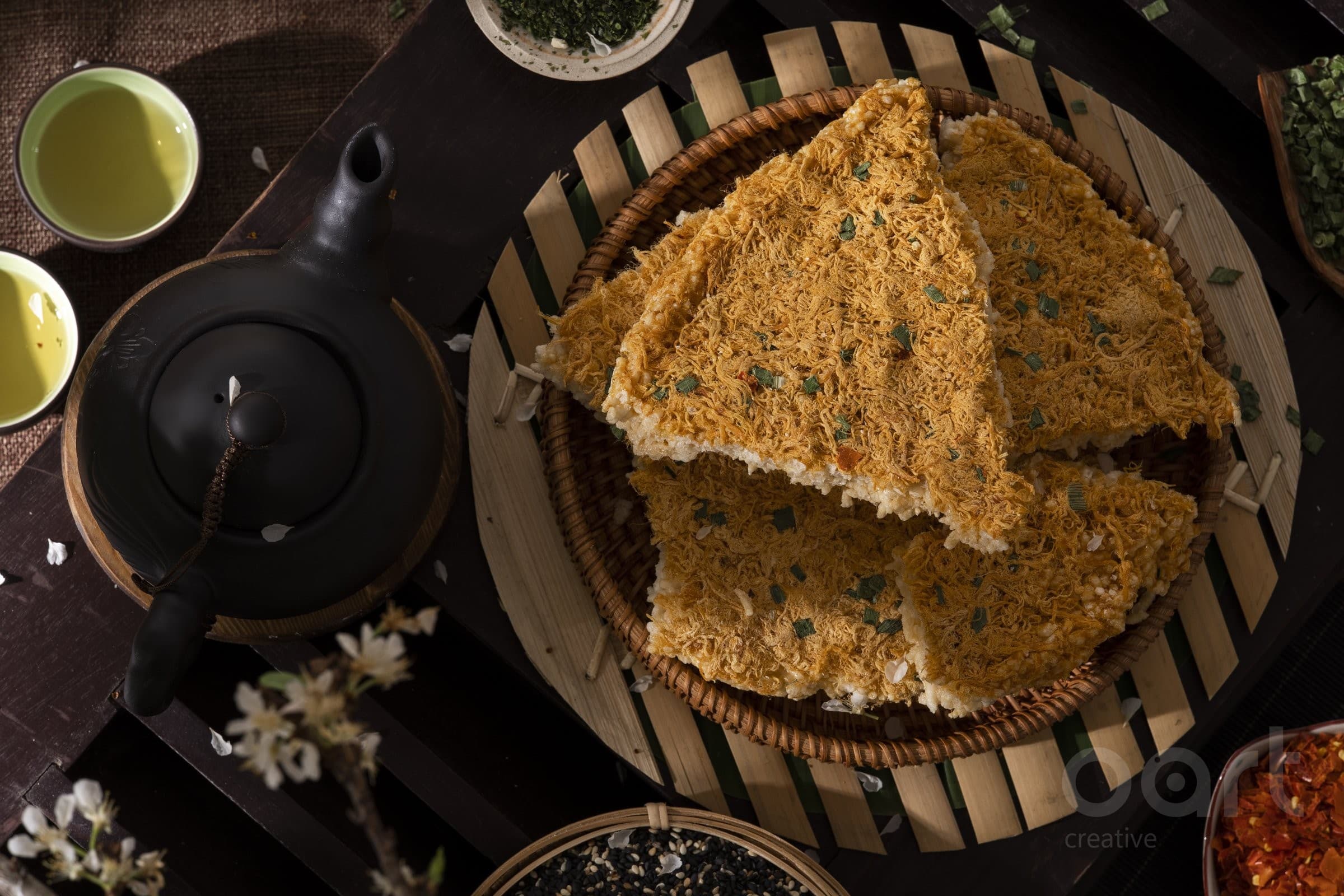Cơm Cháy Đại Long — F&B Product Photography (Frame 2)