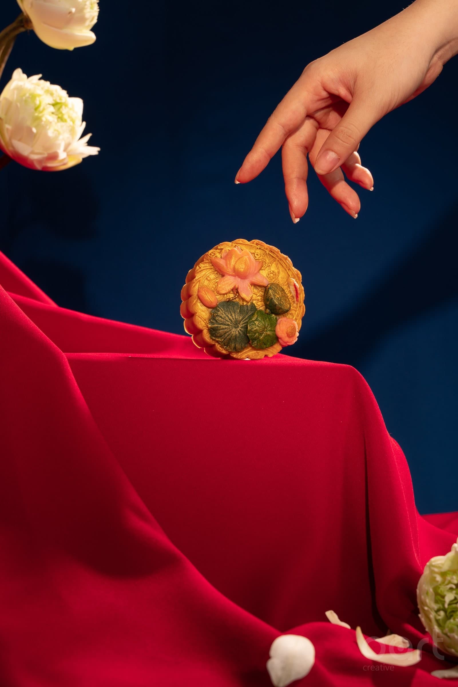 Vi Viet Mooncake — F&B Product Photography (Frame 4)
